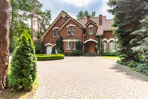 Reliable Colchester, IL Driveway Pavers Solutions